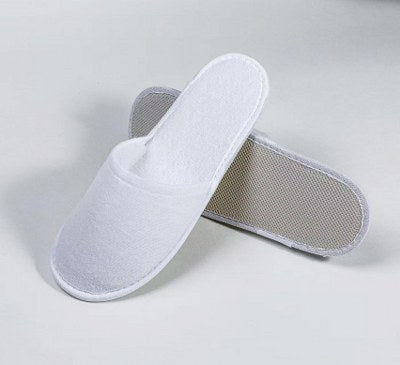 Simon Baker Disposable Slippers *ONE SIZE FITS MOST*